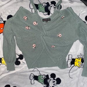 Used knit shirt crop top